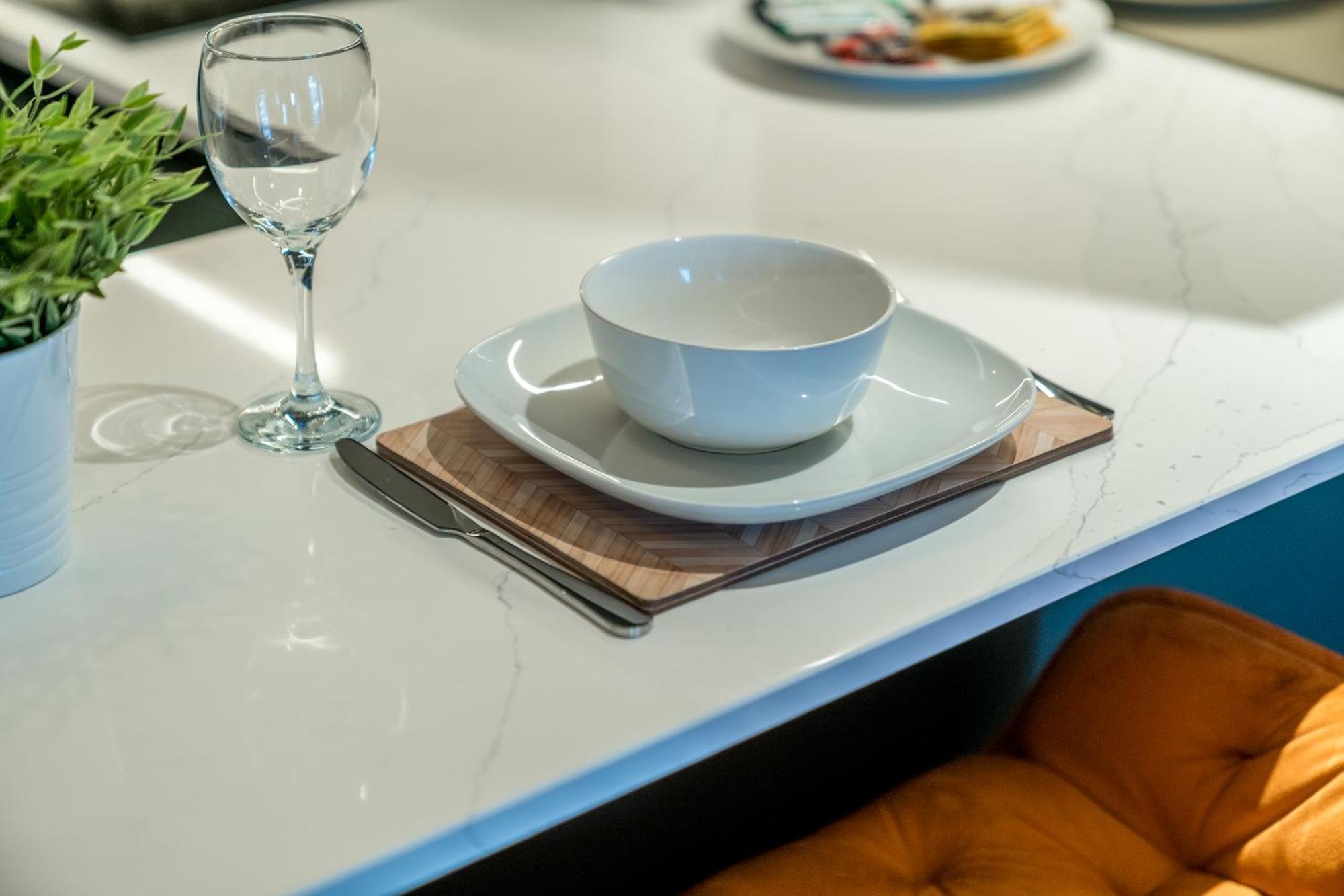 Skyvillion - Cozy Large 4 & 1 Bed Apartments In London Enfield, Mins To Tube Station, Free Wi-Fi Екстер'єр фото